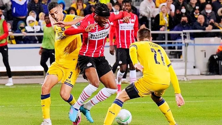 她的体能与 她的体能与