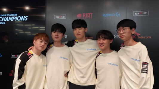 虽在过去几 虽在过去几